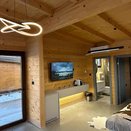 Suncatcher Djurdjevic Brvnara