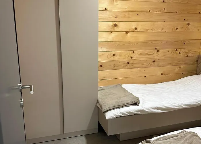 Suncatcher Djurdjevic