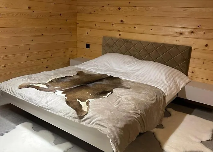 Suncatcher Djurdjevic Brvnara